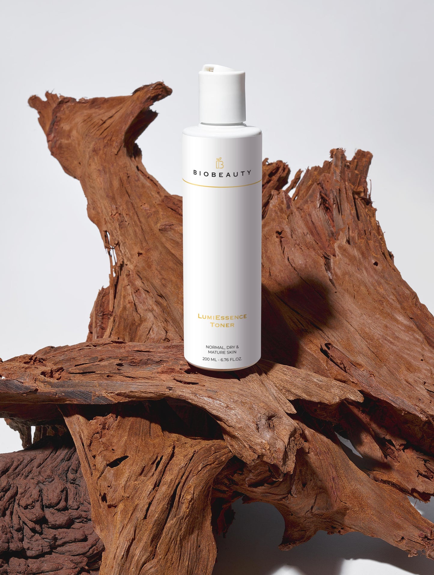LumiEssence Toner